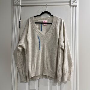 CRUSH CASHMERE V NECK SWEATER OATMEAL /CREAM WITH BLUE STITCH DETAILS SIZE 2 MED